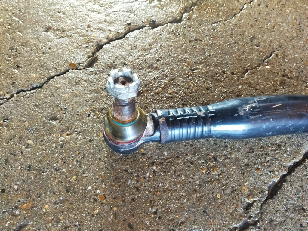 тяга рулевая продольная б/у - 1